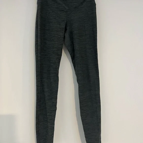 New Balance Women's Leggings - Picture 2 of 6